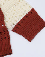 透かしプリントセーター