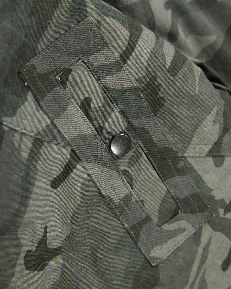 Camouflage zip-up jacket