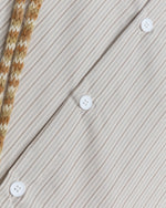 レトロな刺繍のカジュアル半袖