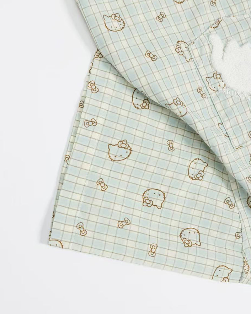 Short-sleeve plaid shirt