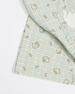 Short-sleeve plaid shirt