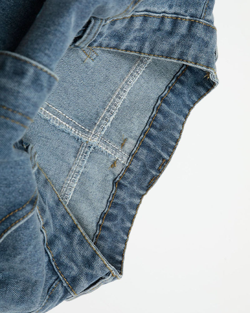 Loose Fit Cropped Shorts