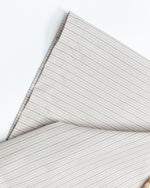 レトロな刺繍のカジュアル半袖