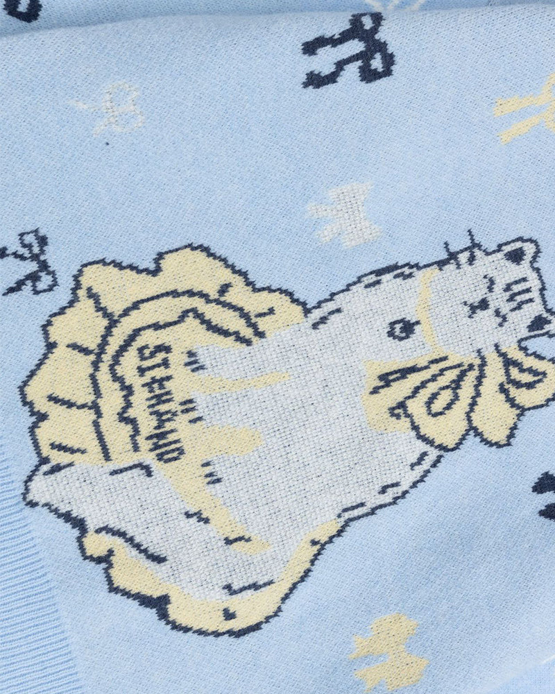 楽しいゆったりとしたプルオーバーセーター