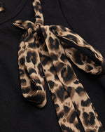 Simple hot girl short sleeve