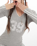 レースパネルの長袖