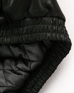 シンプルなカップルジャケット