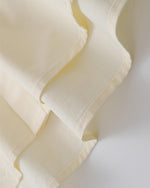 楽しい刺繍の半袖シャツ