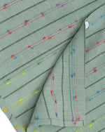 楽しい刺繍の半袖シャツ