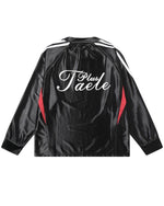 カジュアルなプリントの長袖