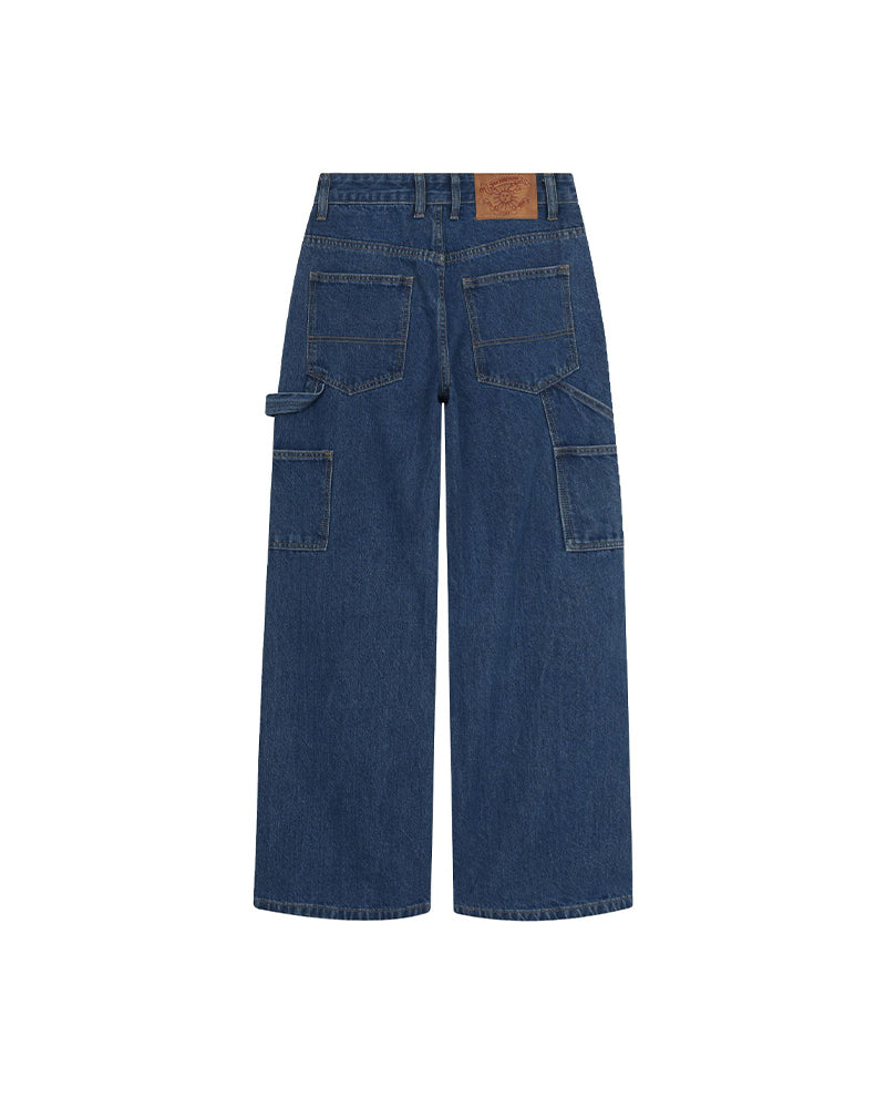 Versatile casual jeans