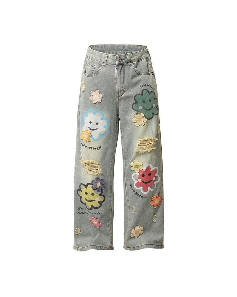 ダメージ加工のデニムパンツ