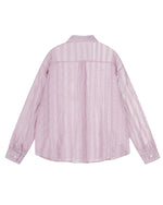 シンプルなゆったりチェックシャツ