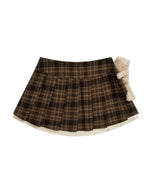 キュートな個性的なスカート