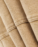 シンプルなデニムジャケット