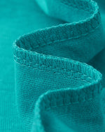 コントラストカラーの猫の半袖