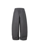 Oversized trousers for couples
