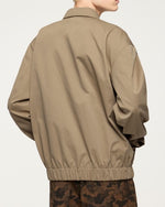 シンプルなジャケット