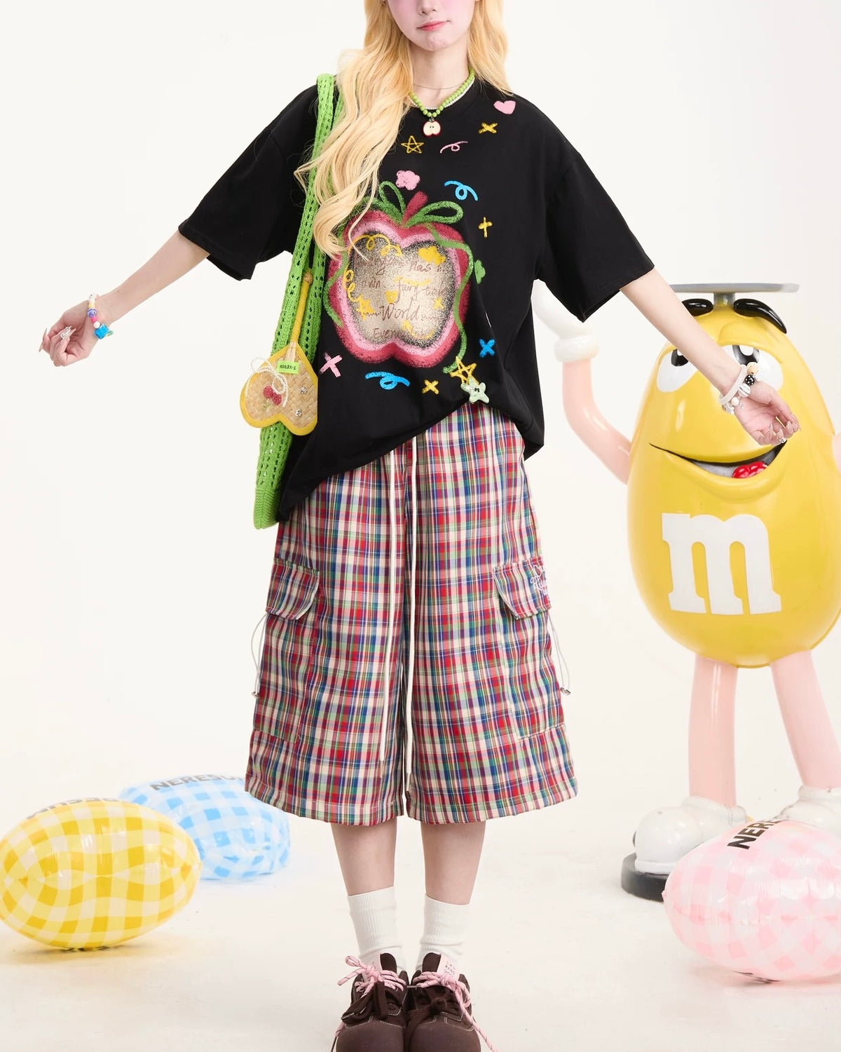 クリエイティブアップルTシャツ