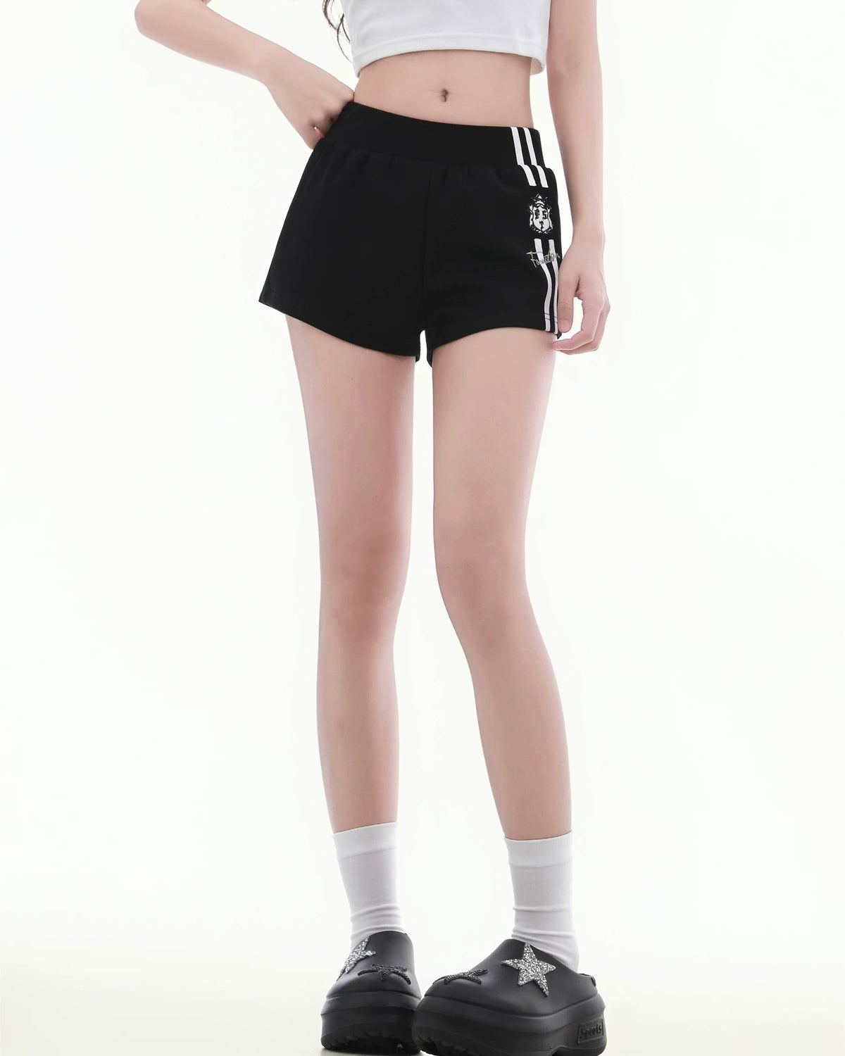 Retro contrast casual shorts