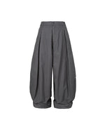 Oversized trousers for couples