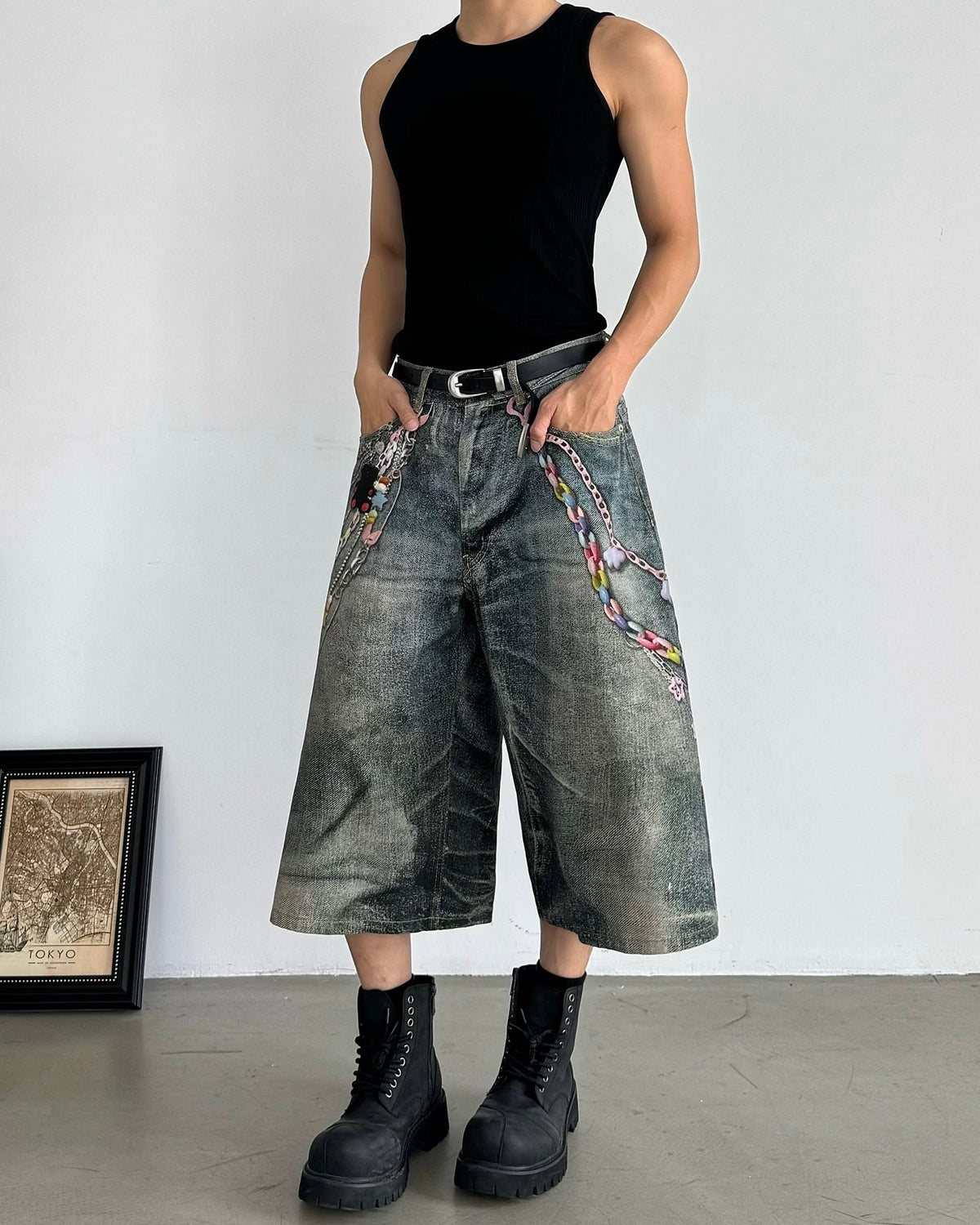 Printed denim shorts