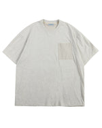 コントラストカラーのステッチワーク半袖