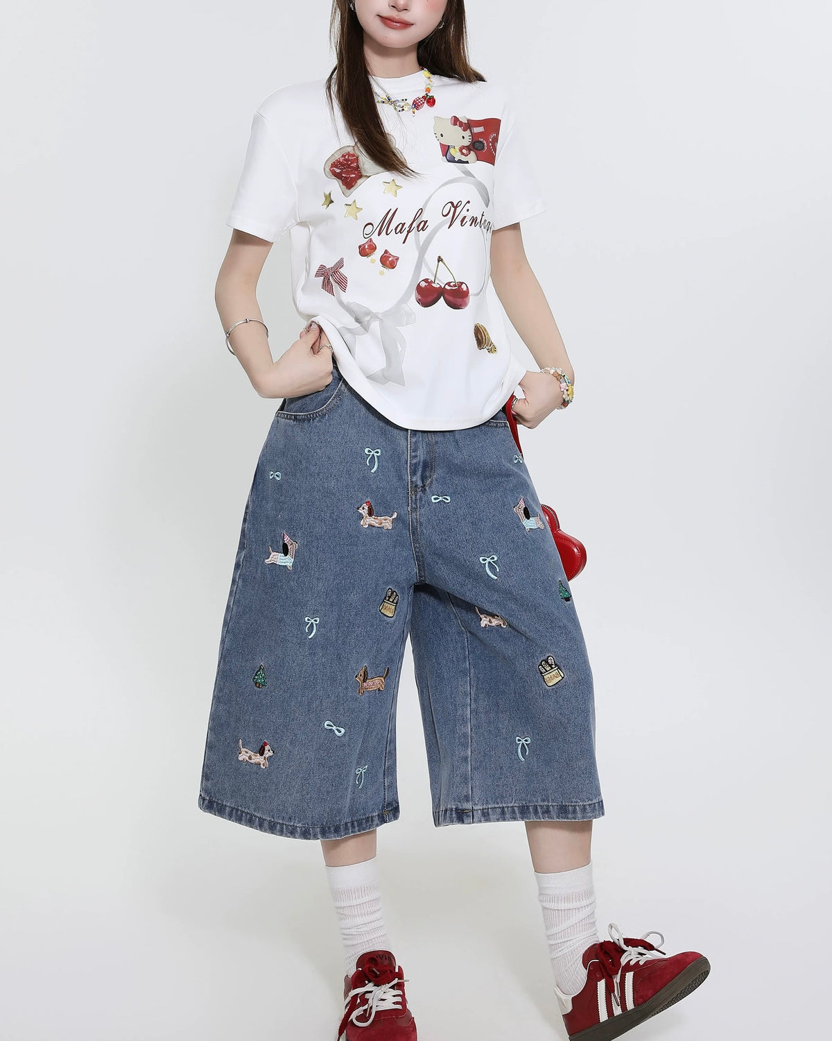 Loose Fit Cropped Shorts