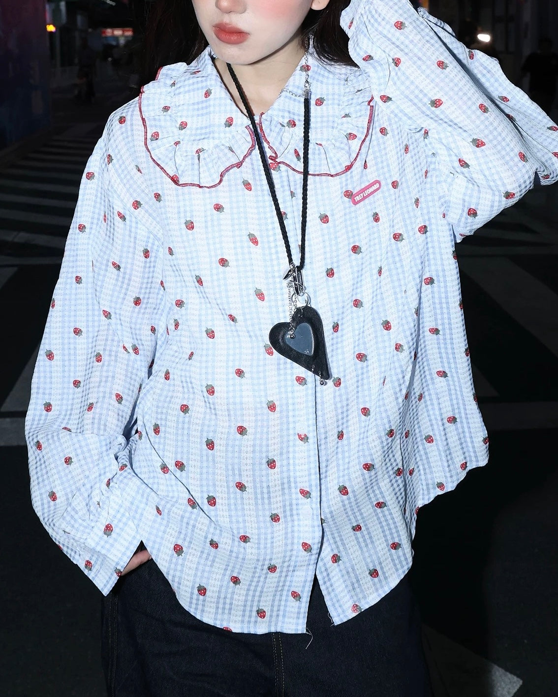Simple loose long-sleeved shirt