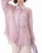 シンプルなゆったりチェックシャツ