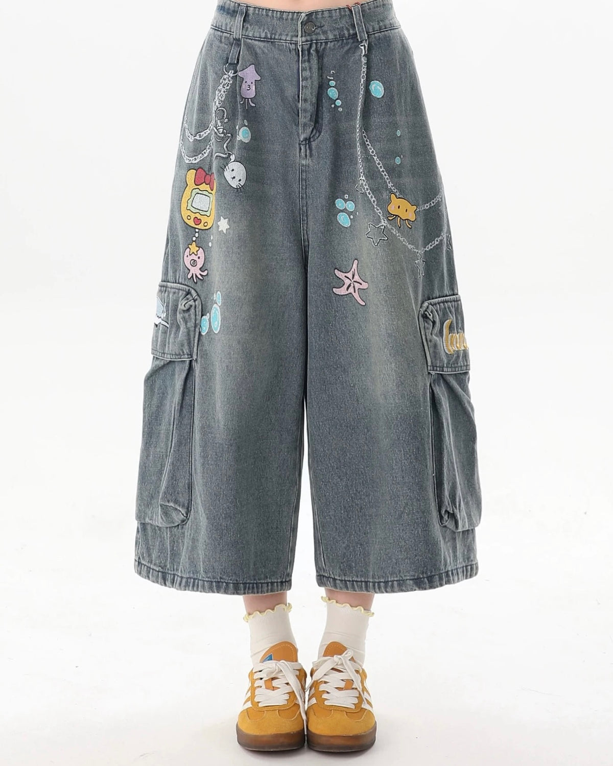 ウォッシュ加工のダメージ加工クロップドデニムショートパンツ