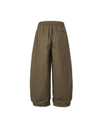 Oversized trousers for couples