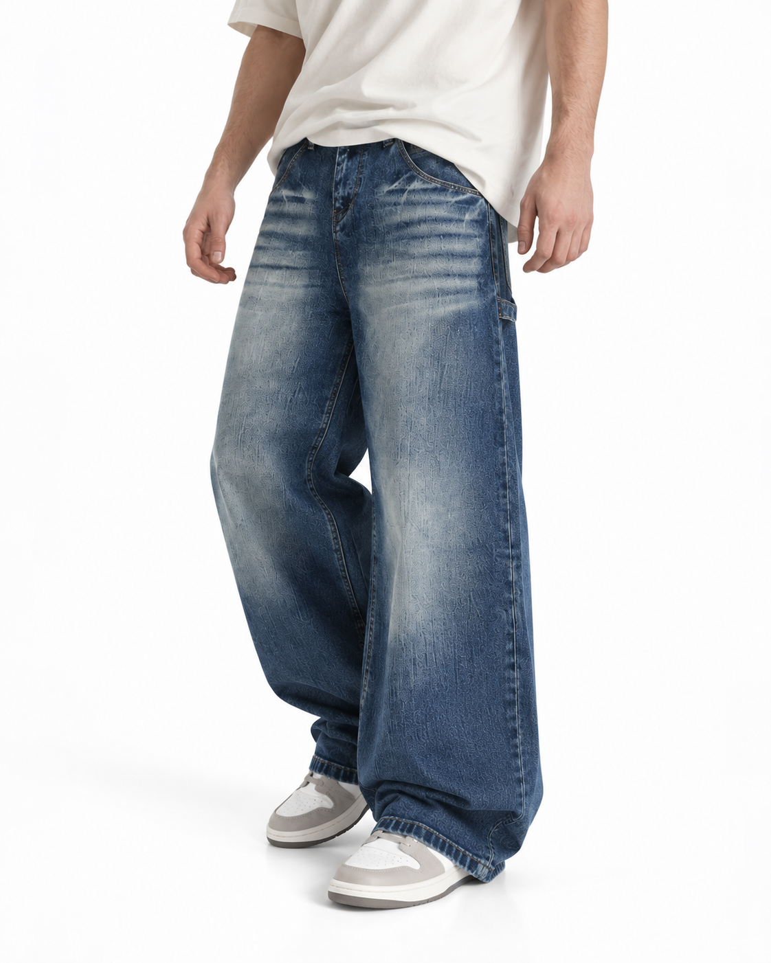 Versatile vintage-wash jeans