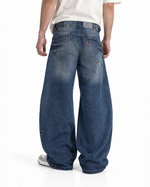 Versatile vintage-wash jeans