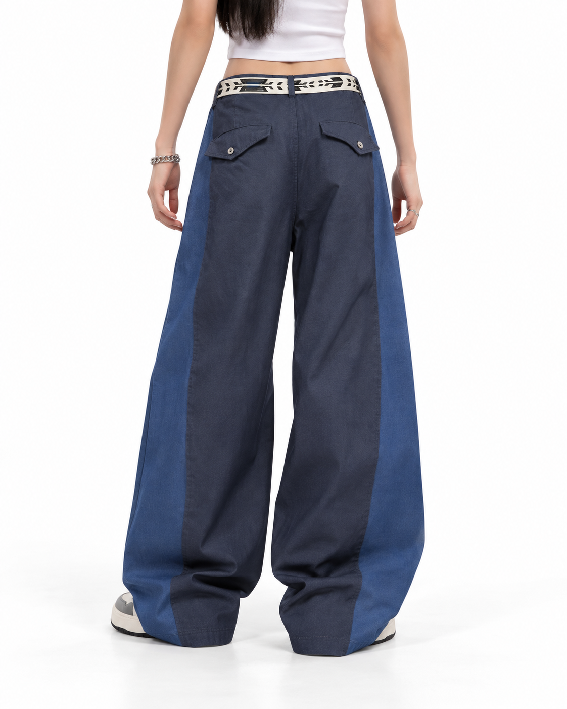 Color-block panelled trousers