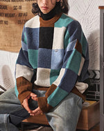 チェック柄のカップルセーター