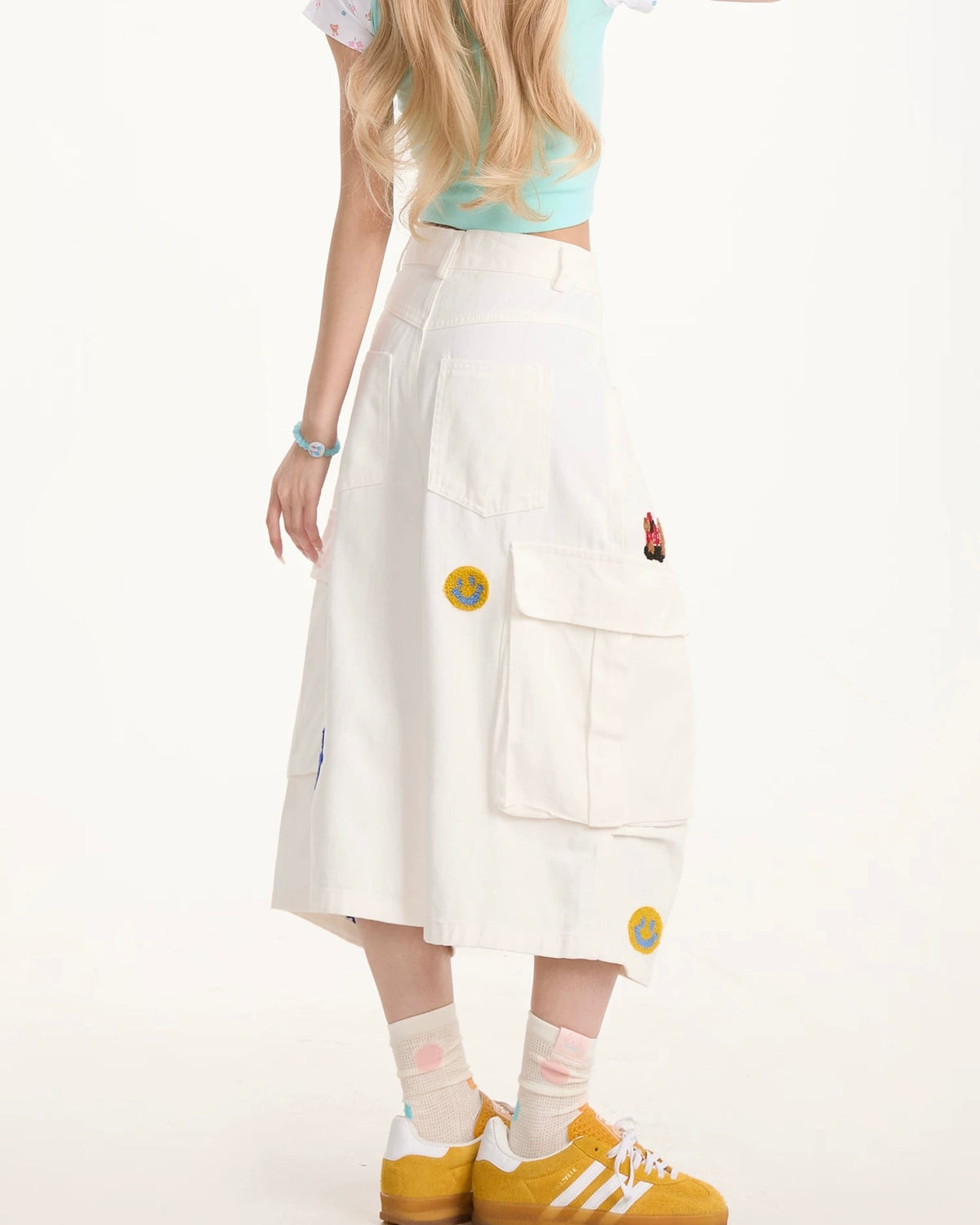 Cartoon pattern cropped shorts