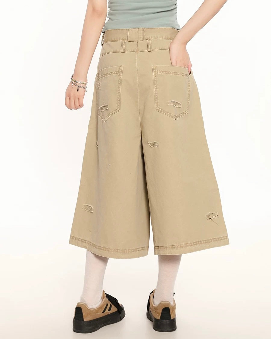 万能なウォッシュ加工デニムショートパンツ