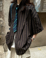 ストライプの半袖シャツ