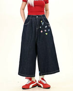 楽しいプリントのクロップドジーンズ