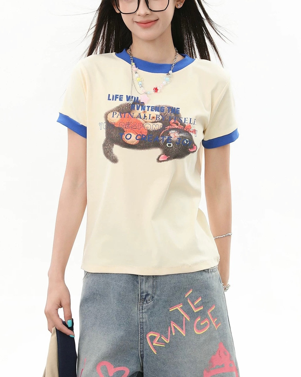 Cute girl loose short sleeves