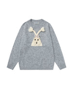 シンプルなプルオーバーセーター