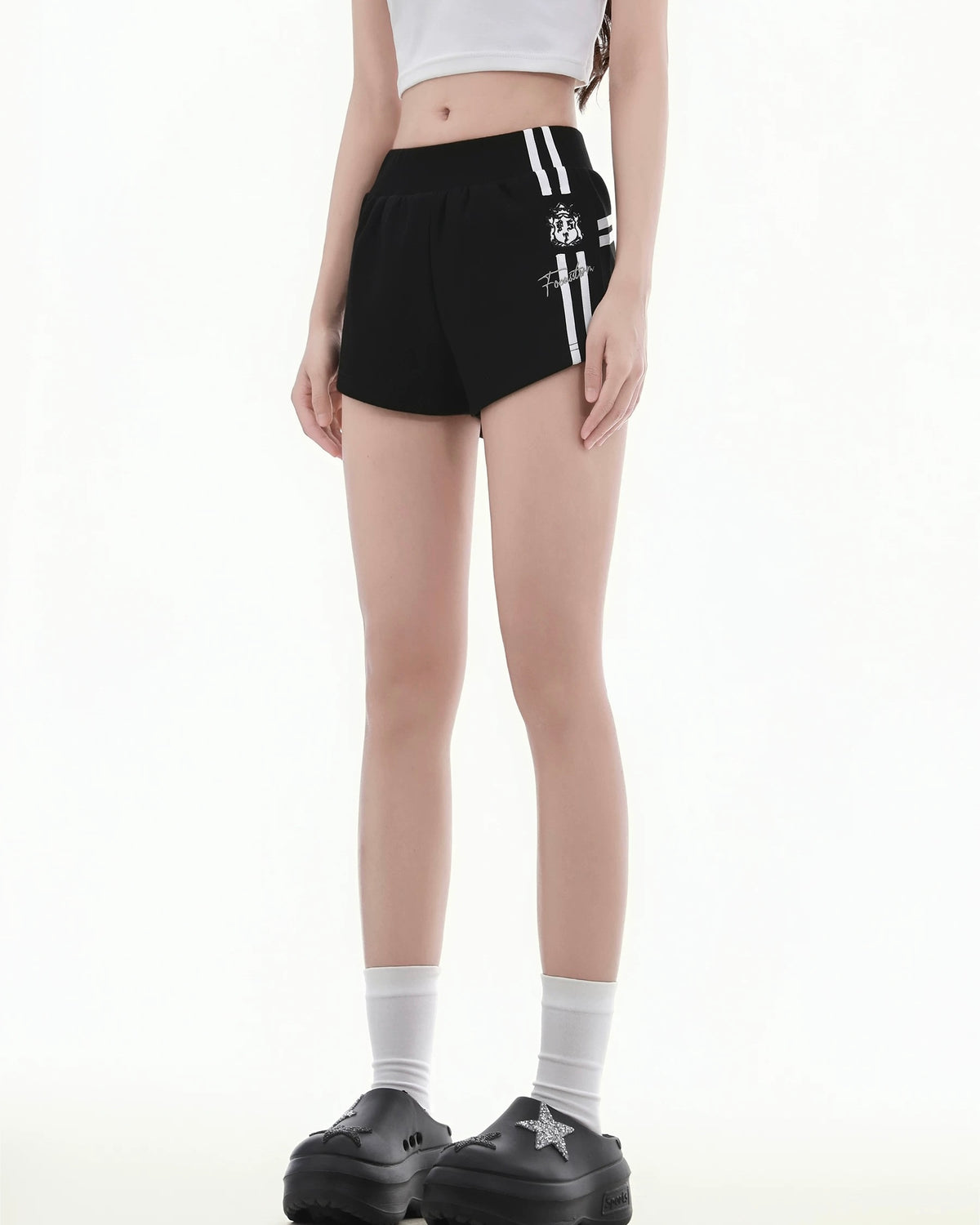 Retro contrast casual shorts