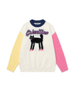 コントラストカラーのゆったりセーター